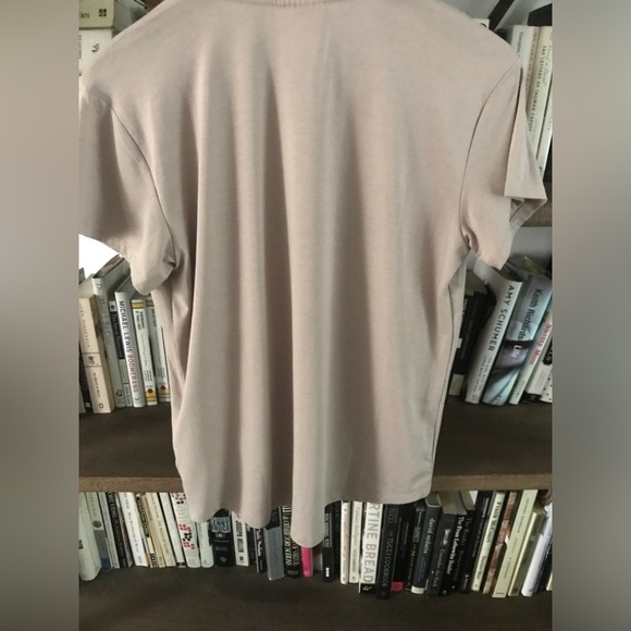 NWOT H&M Move Neutral Taupe Soft Viscose Crew Neck Tee S - Picture 9 of 12